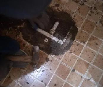 曲靖市卫生间漏水维修公司为您分享下卫生间渗水如何处理及注意事项