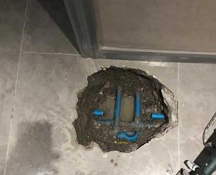 曲靖市阳台漏水维修公司分享下暖气管道漏水的原因有哪些